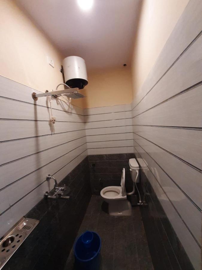 Raghuvanshi Paying Guest house *