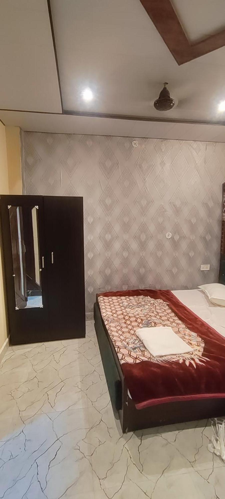 Guest house Raghuvanshi Paying Varanasi
